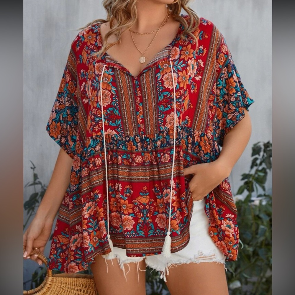 🤩HP🤩Oversized boho floral top
